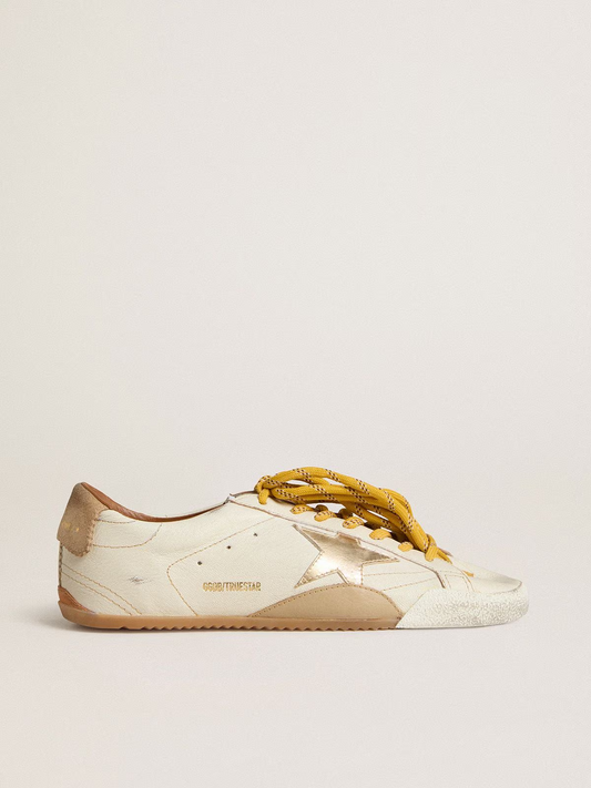 True-Star Donna in nappa bianca con stella oro e talloncino in suede beige