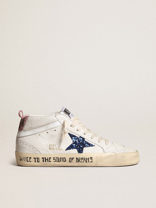 Mid Star con estrella de brillo azul y refuerzo de ante rosa en el talón